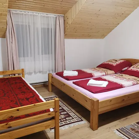 Casa Cu Povesti * Rosia Montana